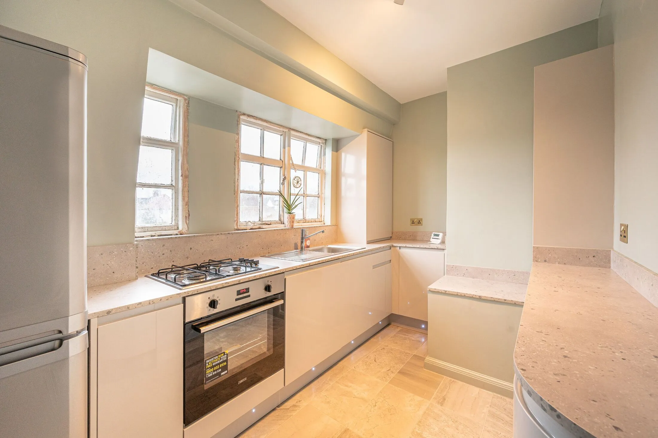 Flat Falloden Way in Greater London