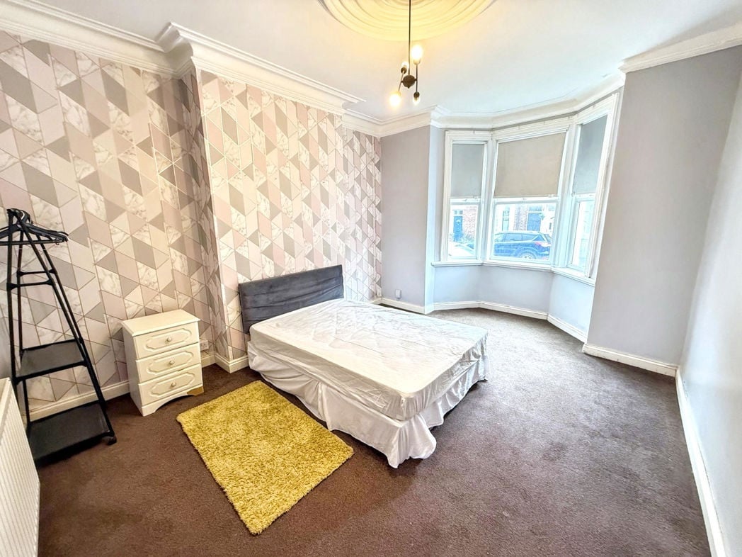 Flat Westbourne Avenue in Gateshead