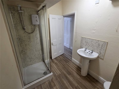 Room Salop Road in Oswestry