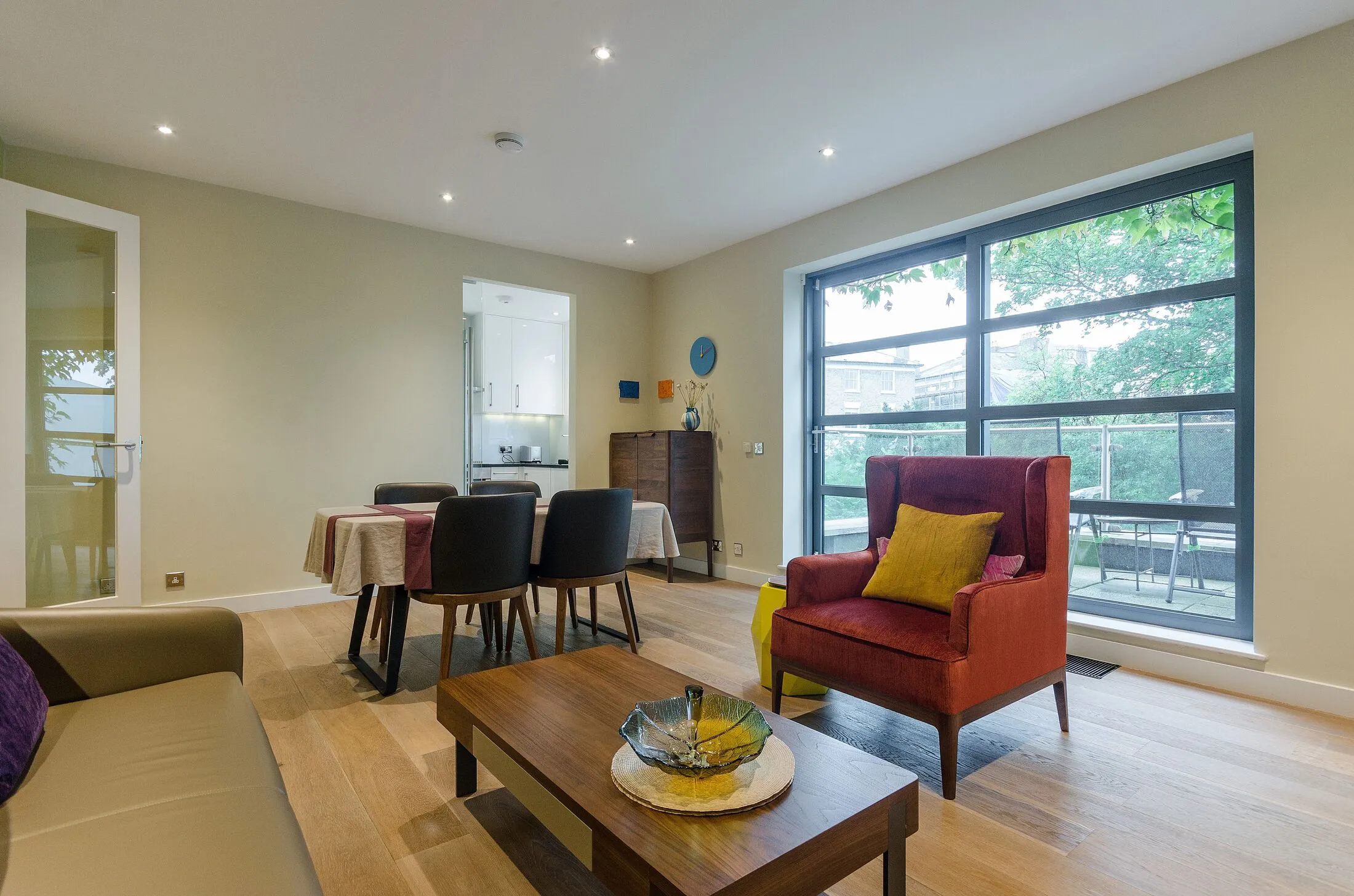 Flat Haverstock Hill in Greater London