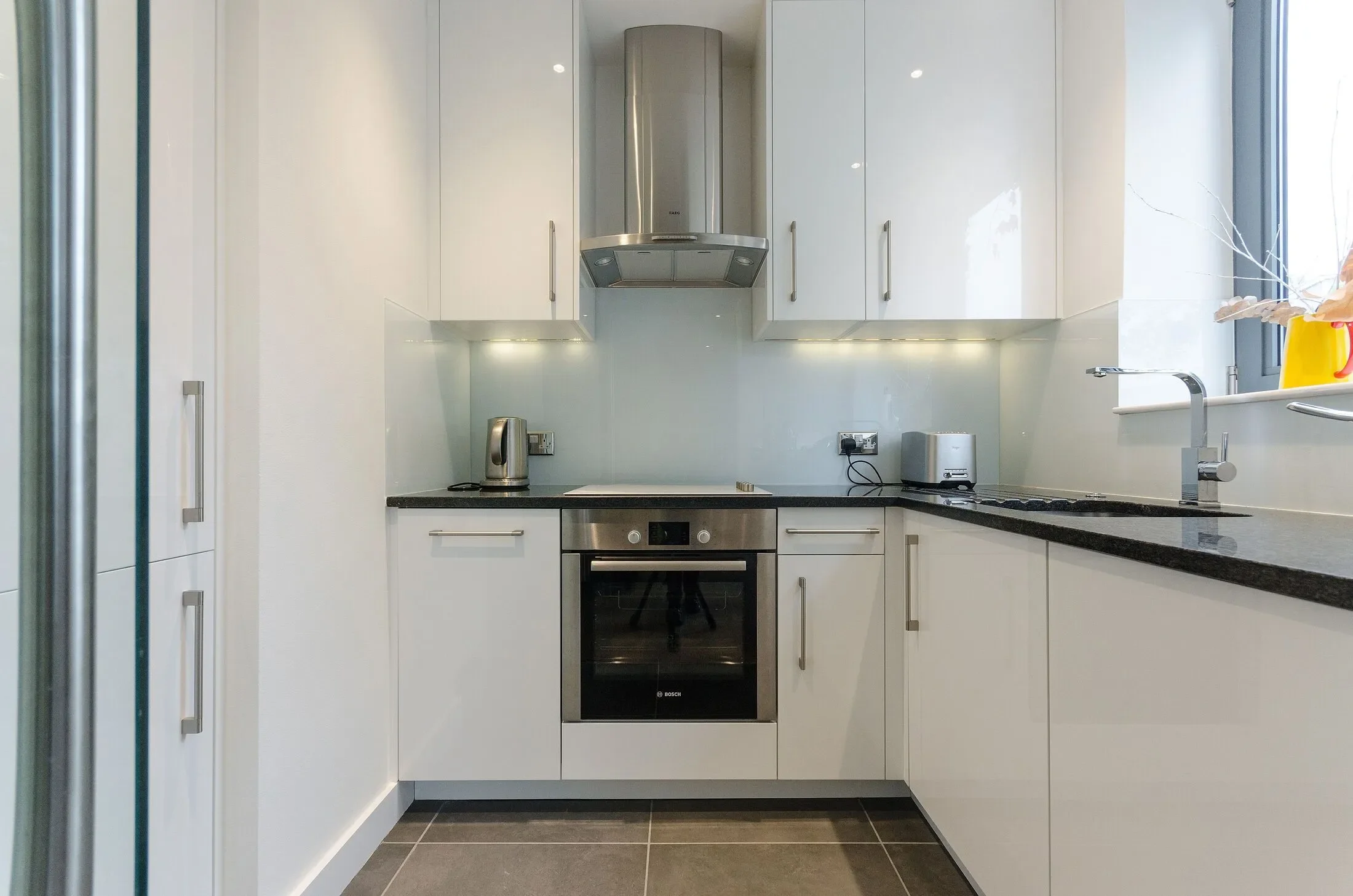 Flat Haverstock Hill in Greater London