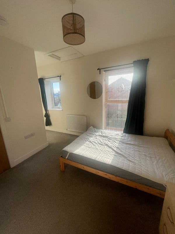 Room Dalton Square in Bristol