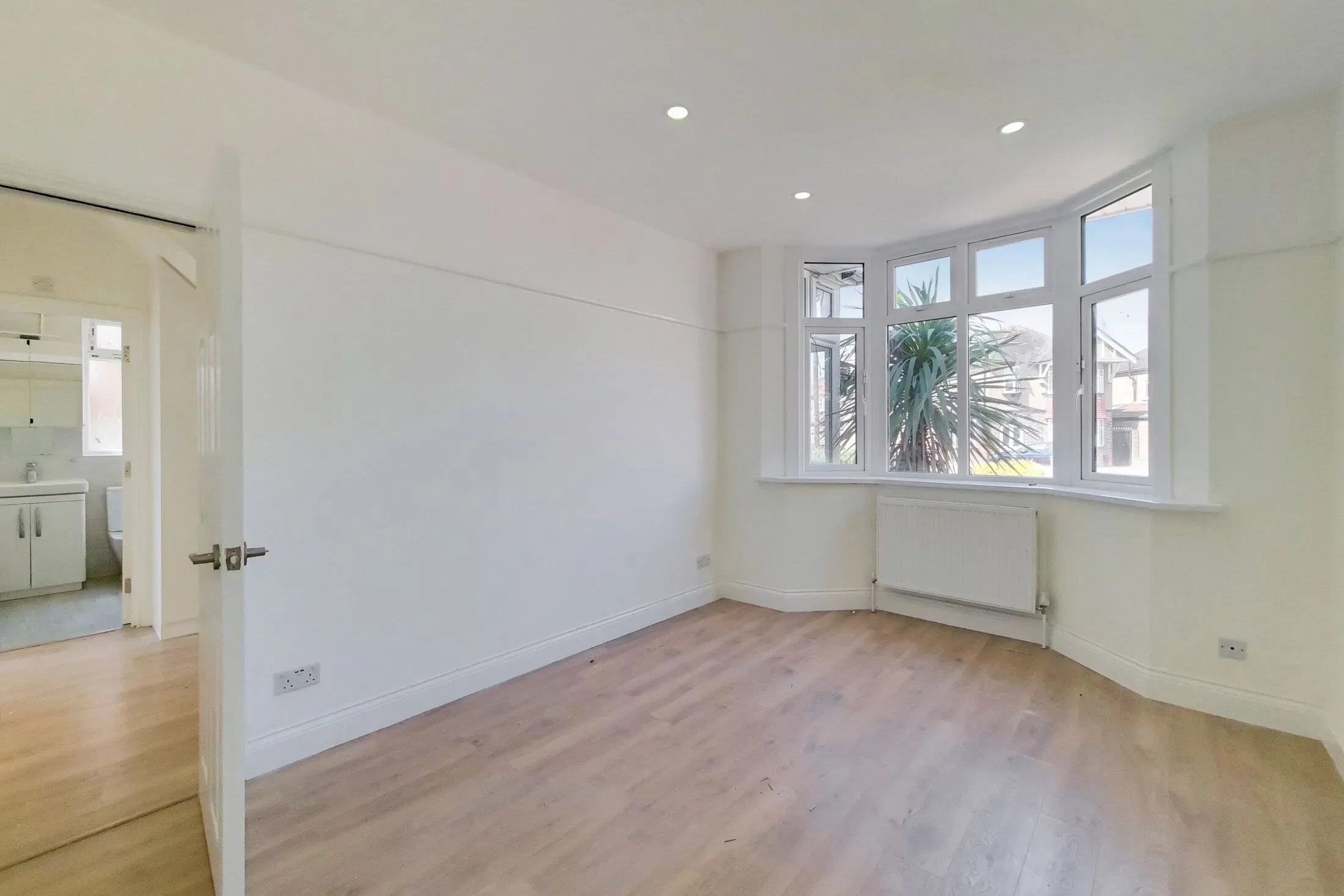 House Elm Drive in Greater London