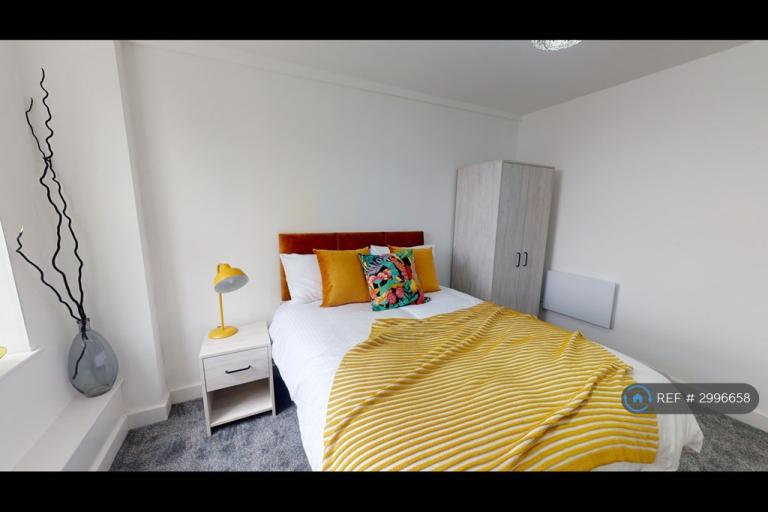 Flat Benyon Street in Oldham