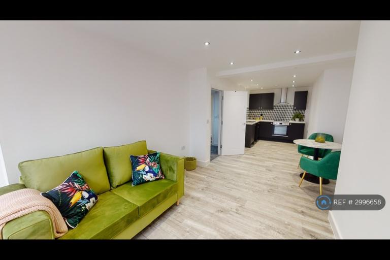 Flat Benyon Street in Oldham
