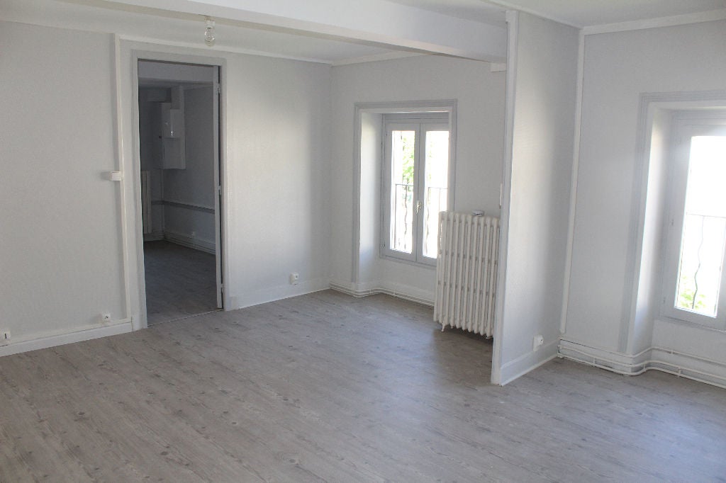 Appartement Place Saint-amatre à Auxerre