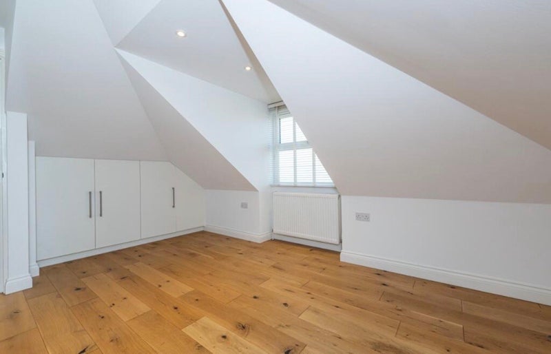 Room Northcote Road in Greater London