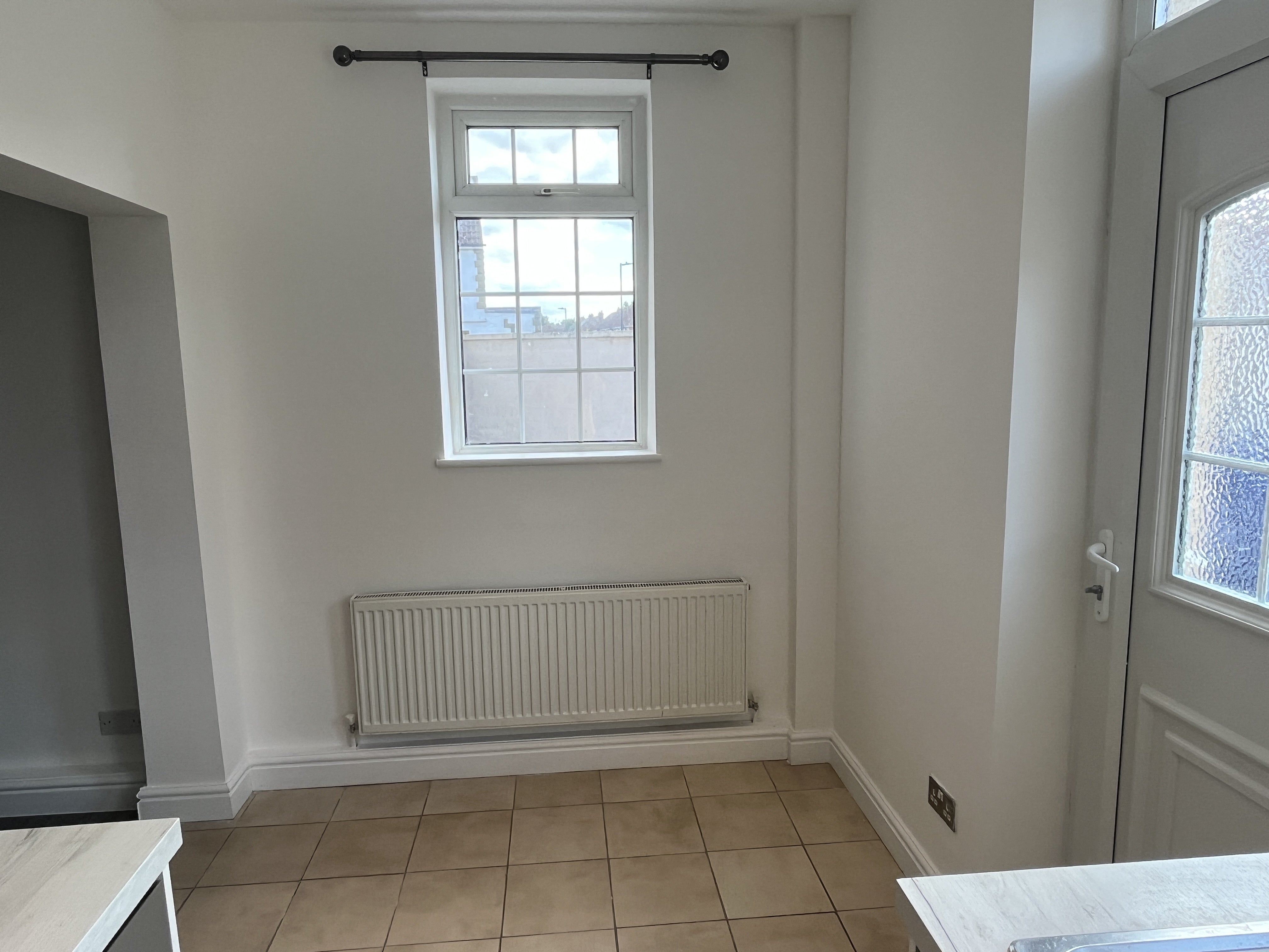 Room Asquith Road in Doncaster