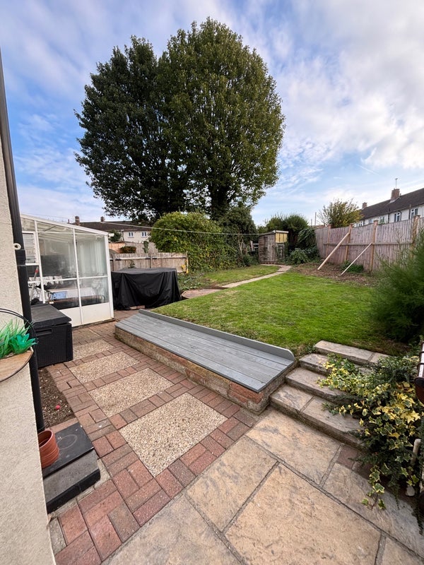 Room St Edmund's Way in Harlow