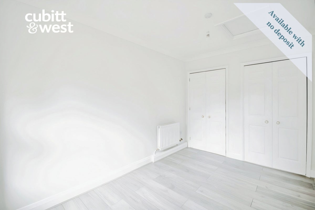Flat Carshalton Road in Greater London