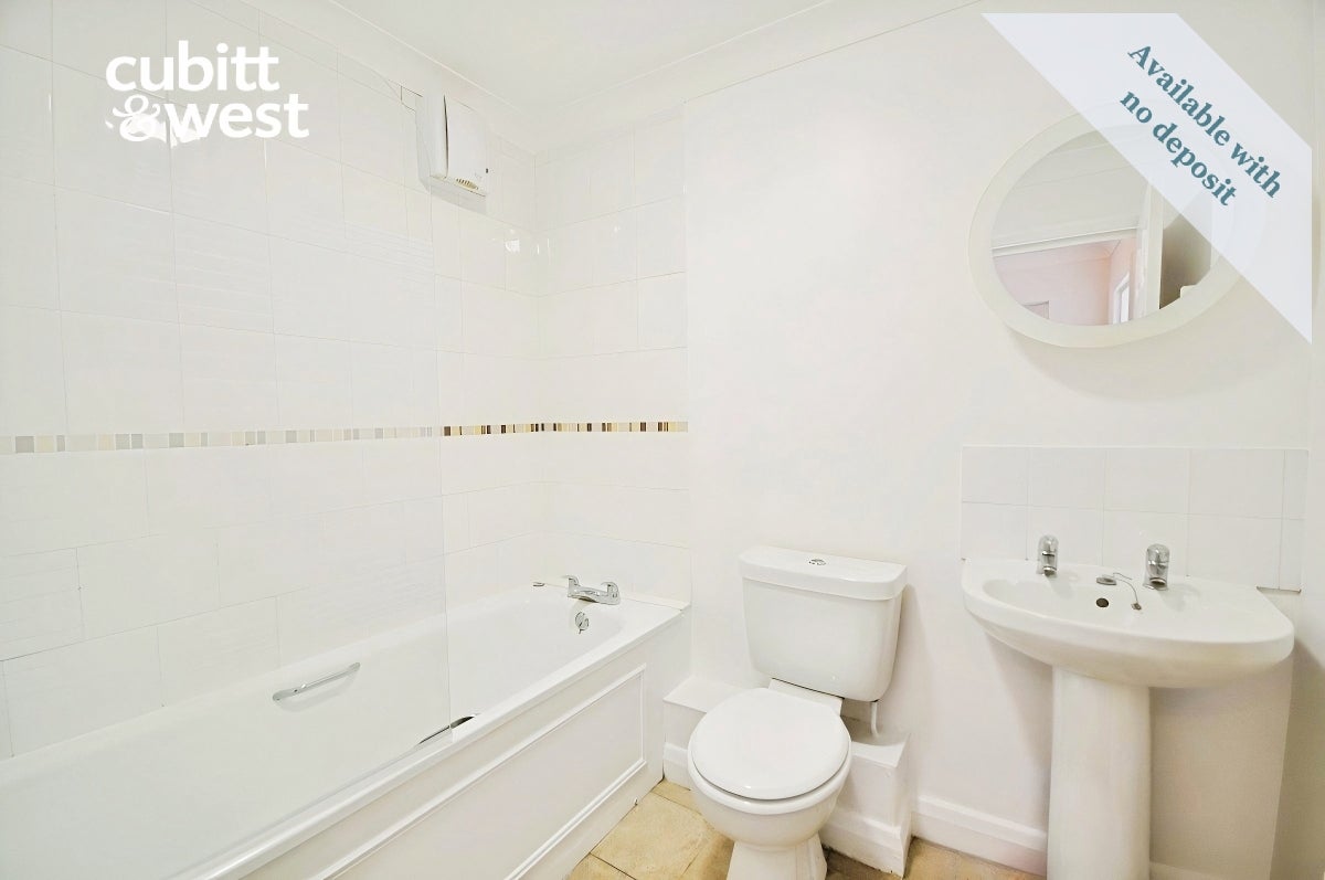 Flat Carshalton Road in Greater London