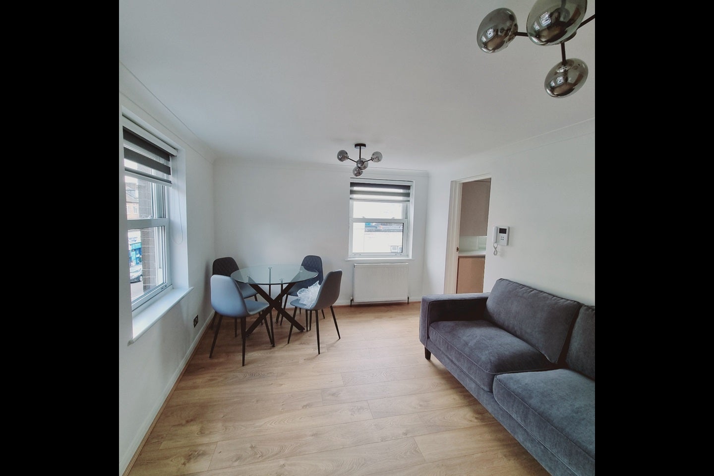 Flat Blackstock Road in Greater London