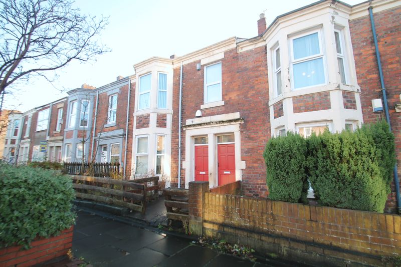Flat Hotspur Street in Newcastle upon Tyne