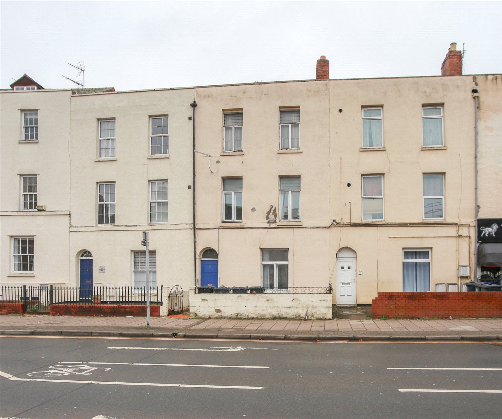 Flat Alvin Street in Gloucester