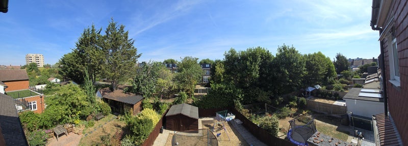 Room Hervey Close in Greater London