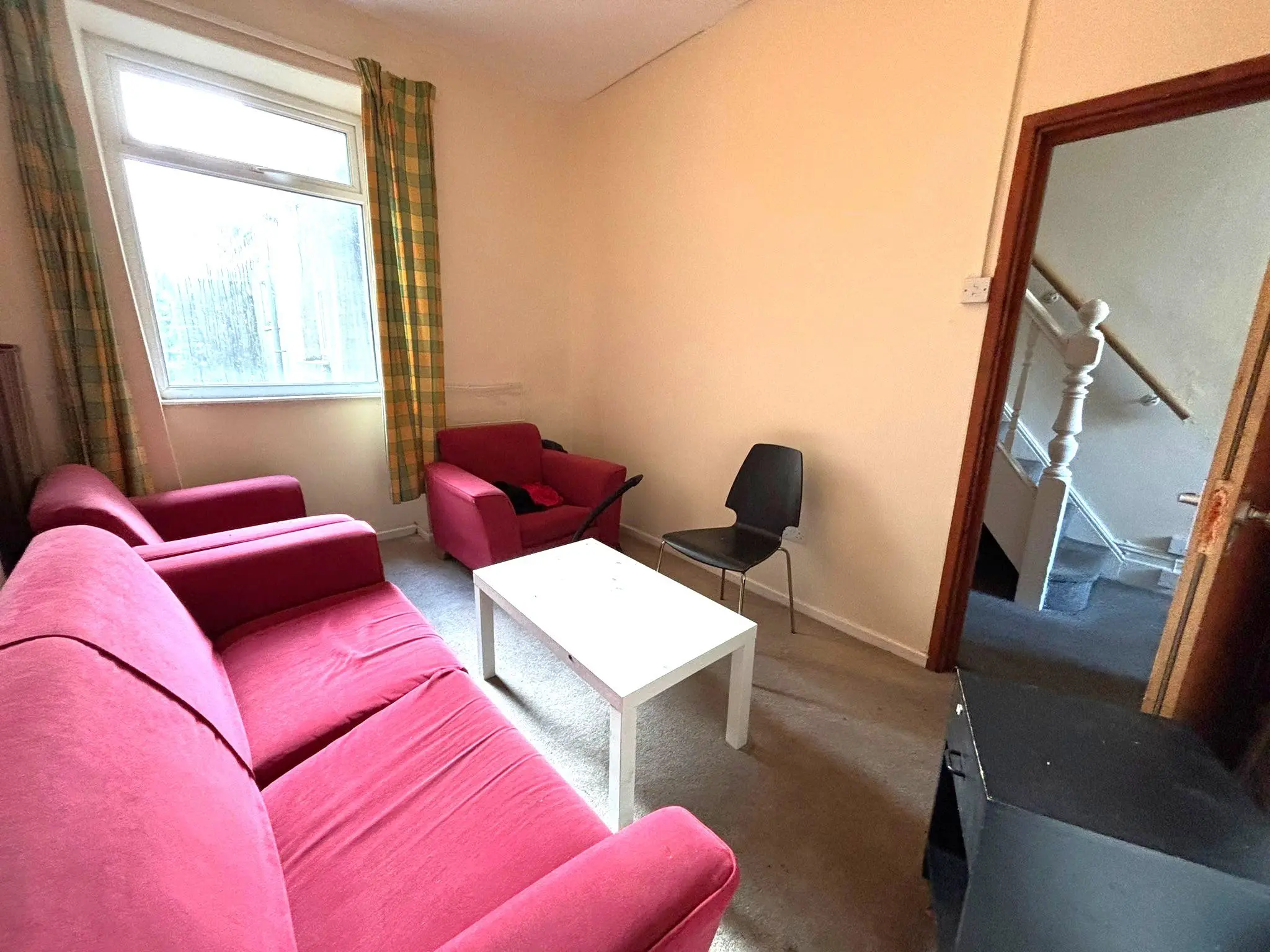 Room Stow Hill in Pontypridd