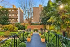 Flat Fulham Road in Greater London