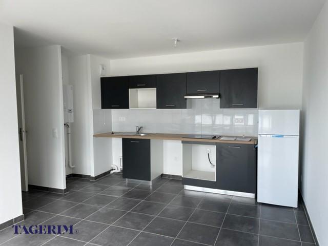 Appartement Rue la Fontaine la Reine à Touquin