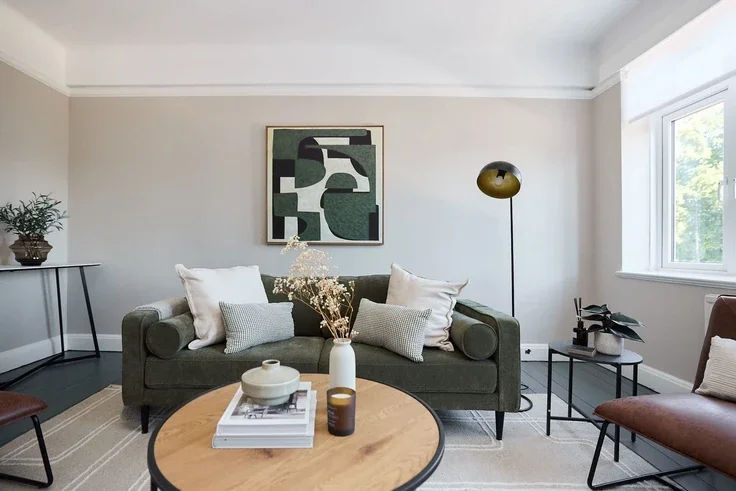 Flat Brixton Hill in Greater London