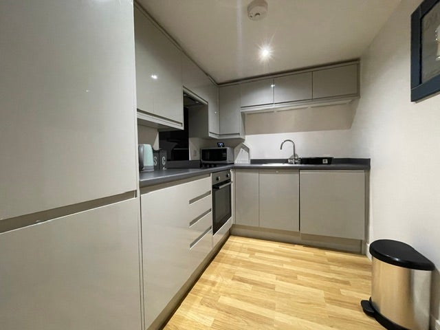 Flat Dee Street in Aberdeen City