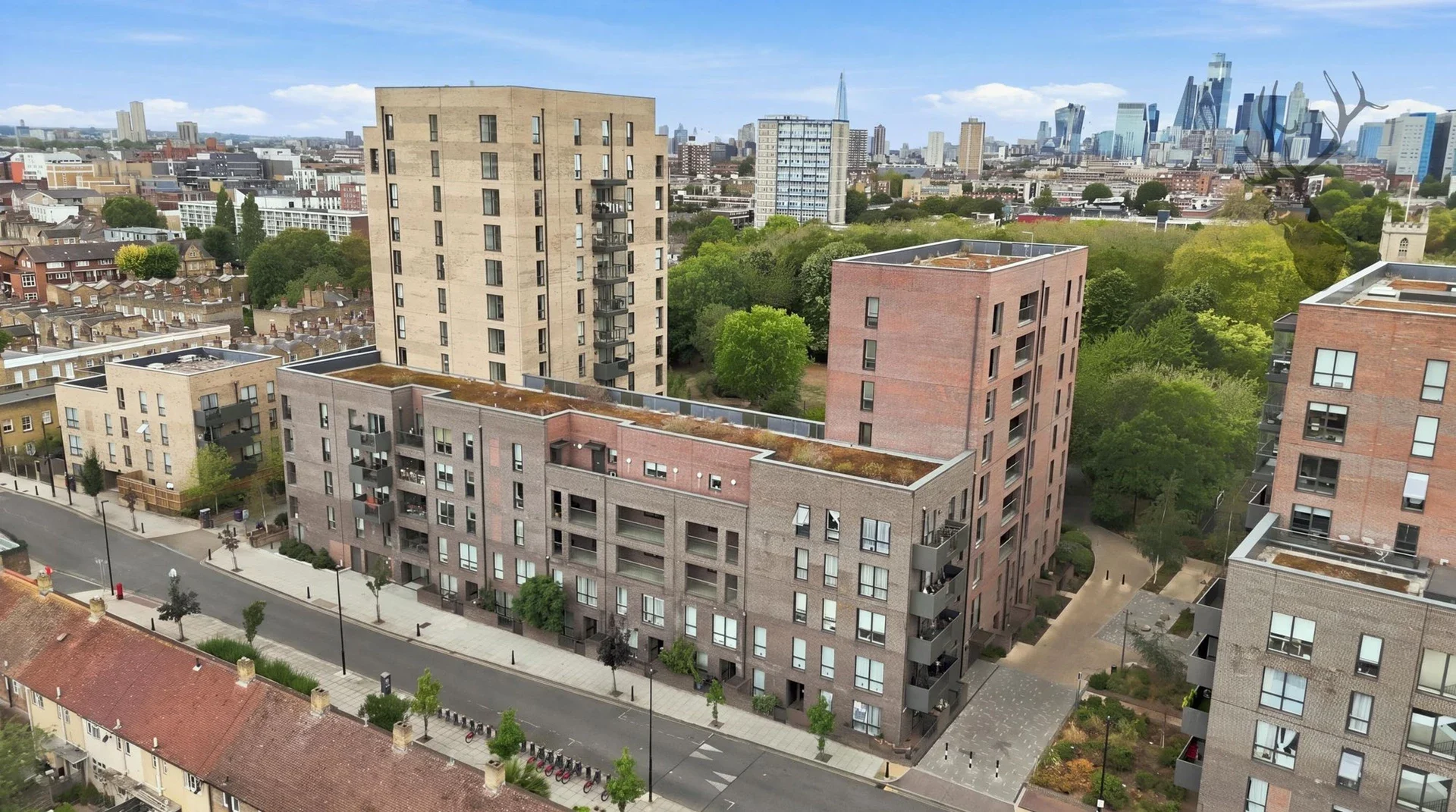 Flat Court Yard in Greater London