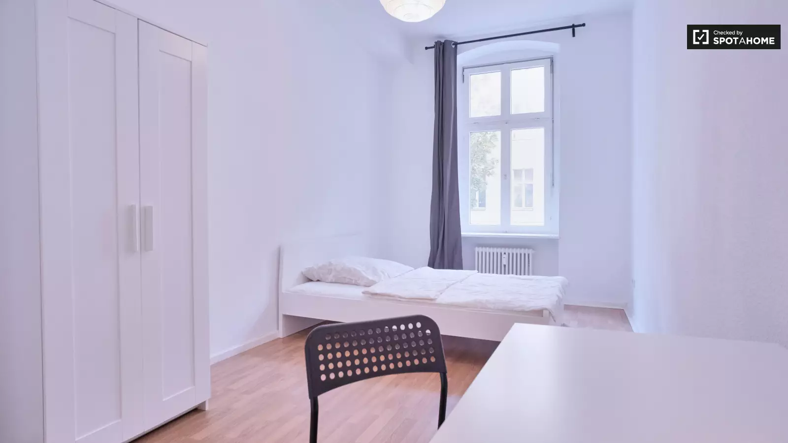 Wohnung Buschkrugallee in Berlin