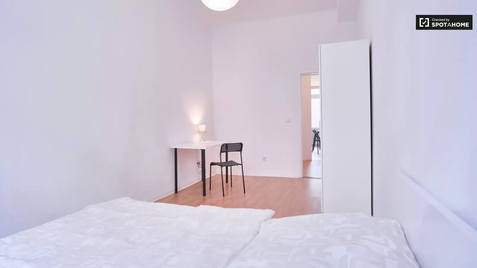 Wohnung Buschkrugallee in Berlin
