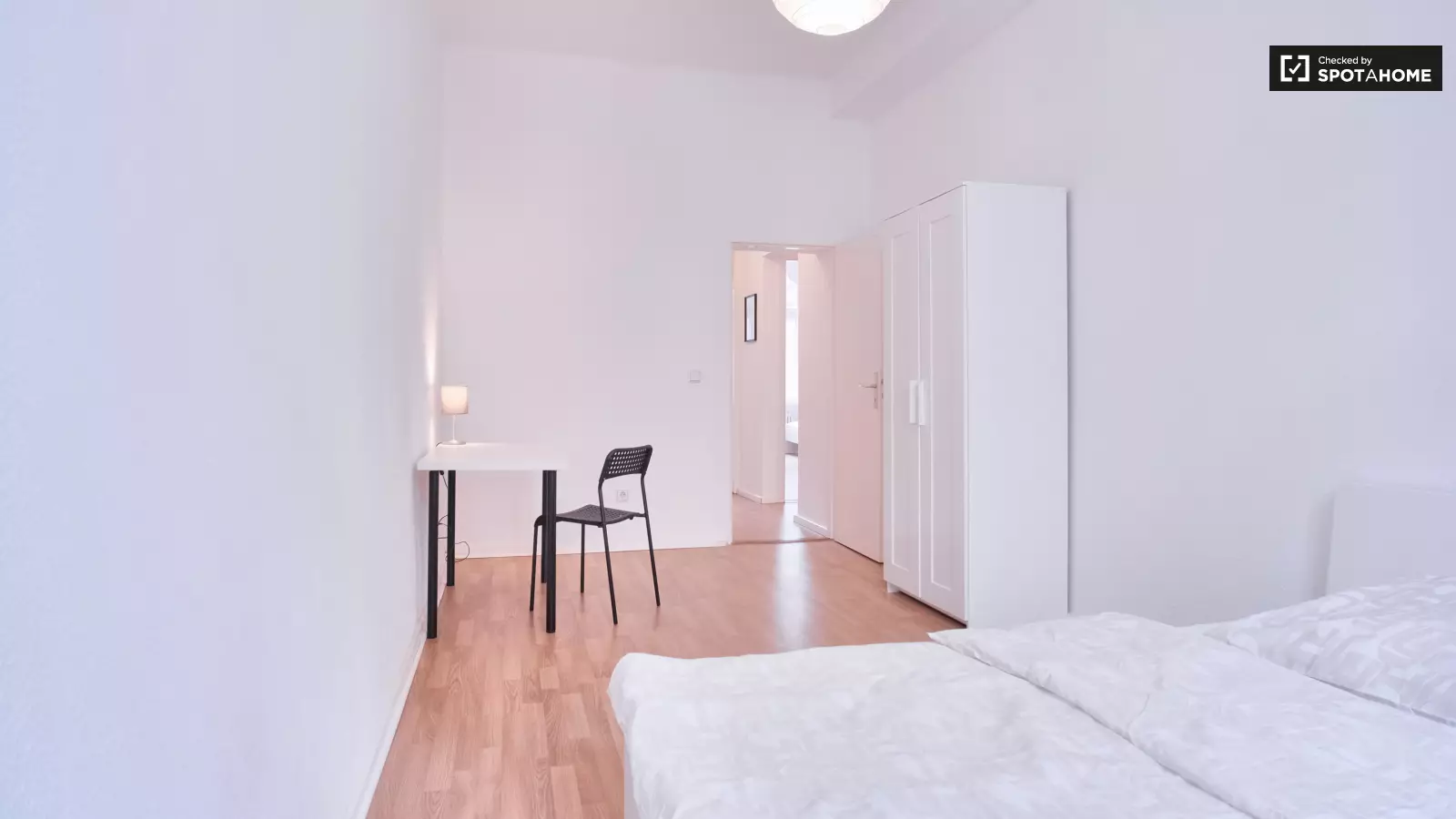 Wohnung Buschkrugallee in Berlin