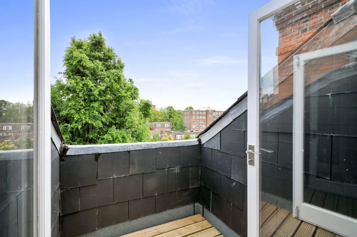 Flat Goldhurst Terrace in Greater London