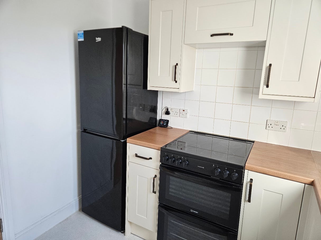 Flat Richmond Park Close in Bournemouth