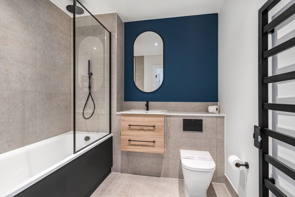Flat Lawley Middleway in Birmingham