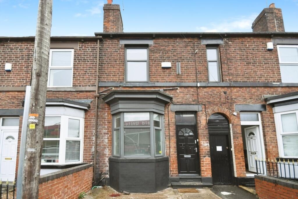 Flat Shoreham Street in Sheffield