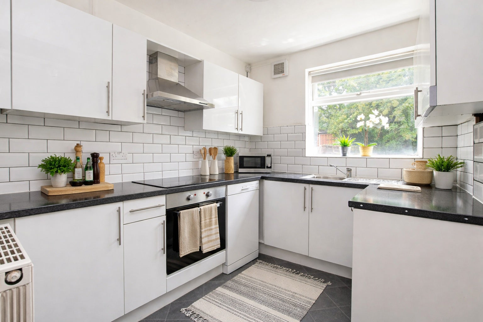 Flat Shoreham Street in Sheffield