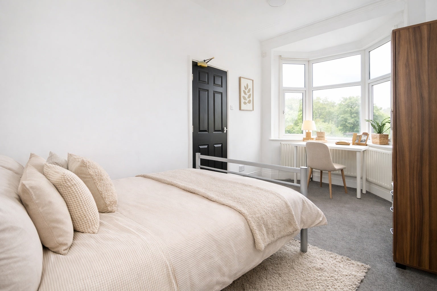Room Shoreham Street in Sheffield
