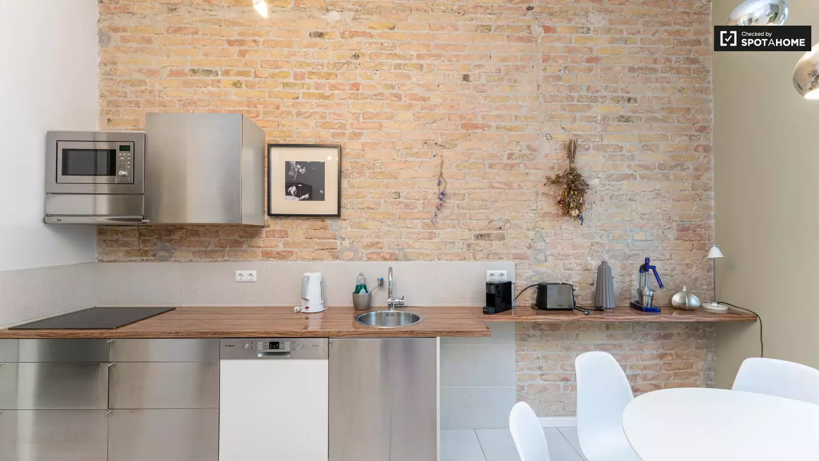 Wohnung Marienburger Straße in Berlin