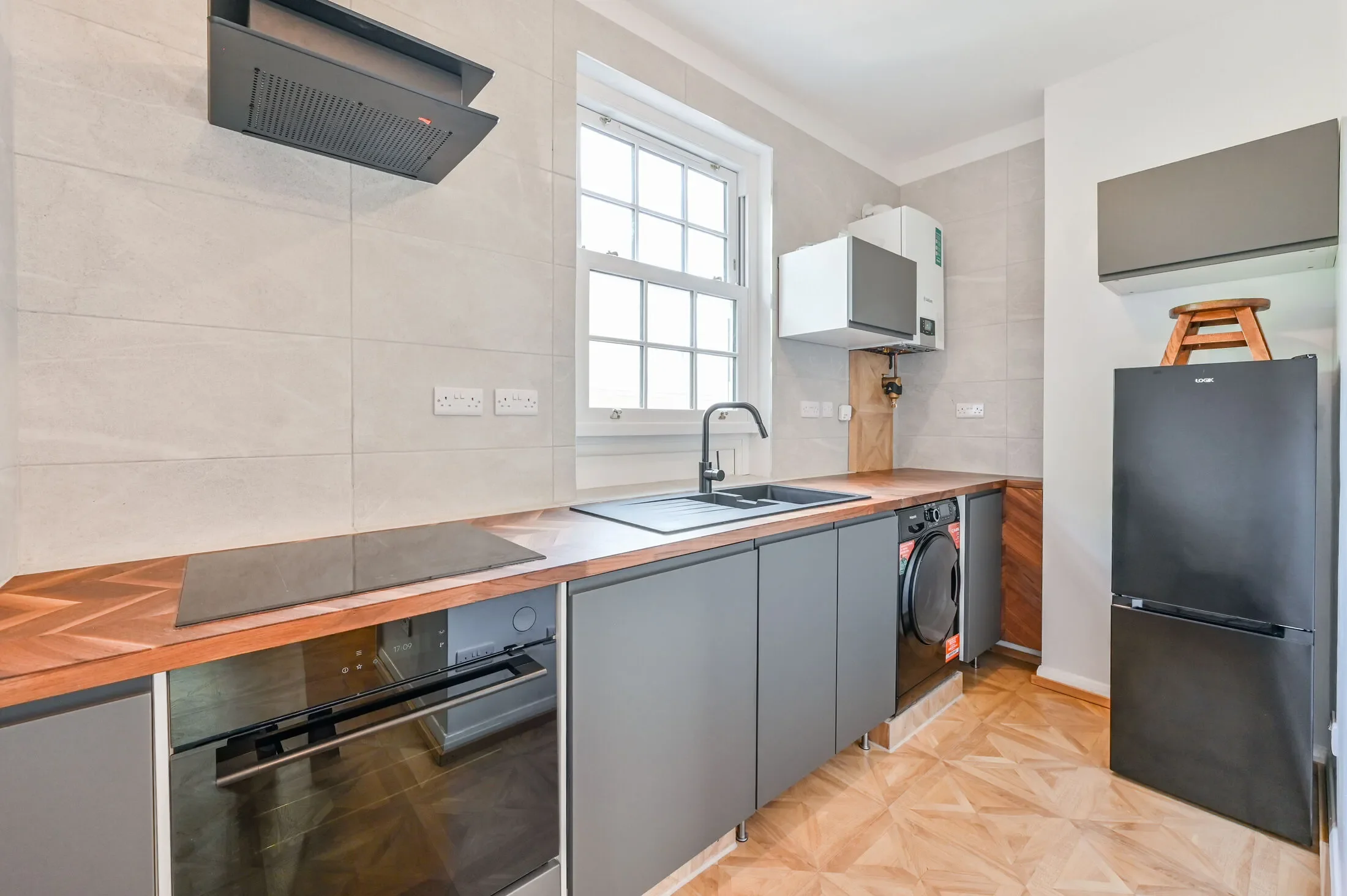 Flat Huntingdon Street in Greater London
