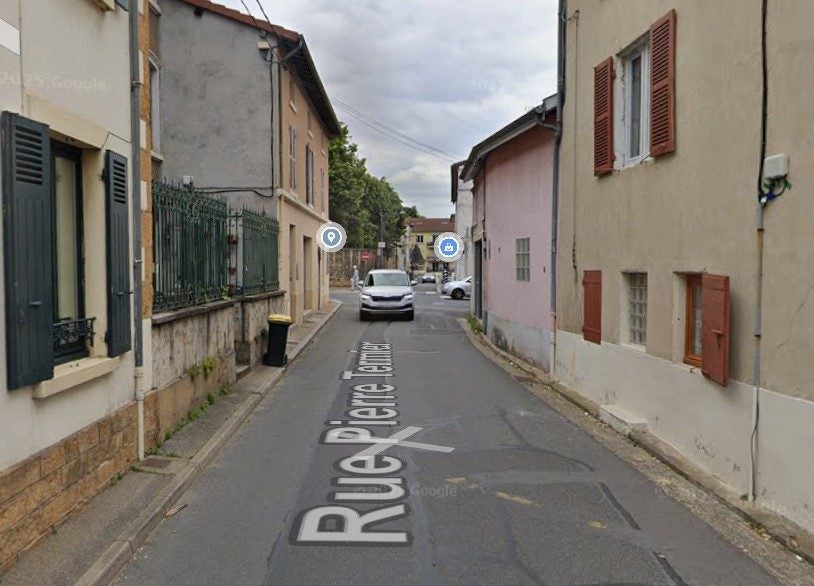 Flat Allée des Églantiers in Saint-Cyr-au-Mont-d'Or