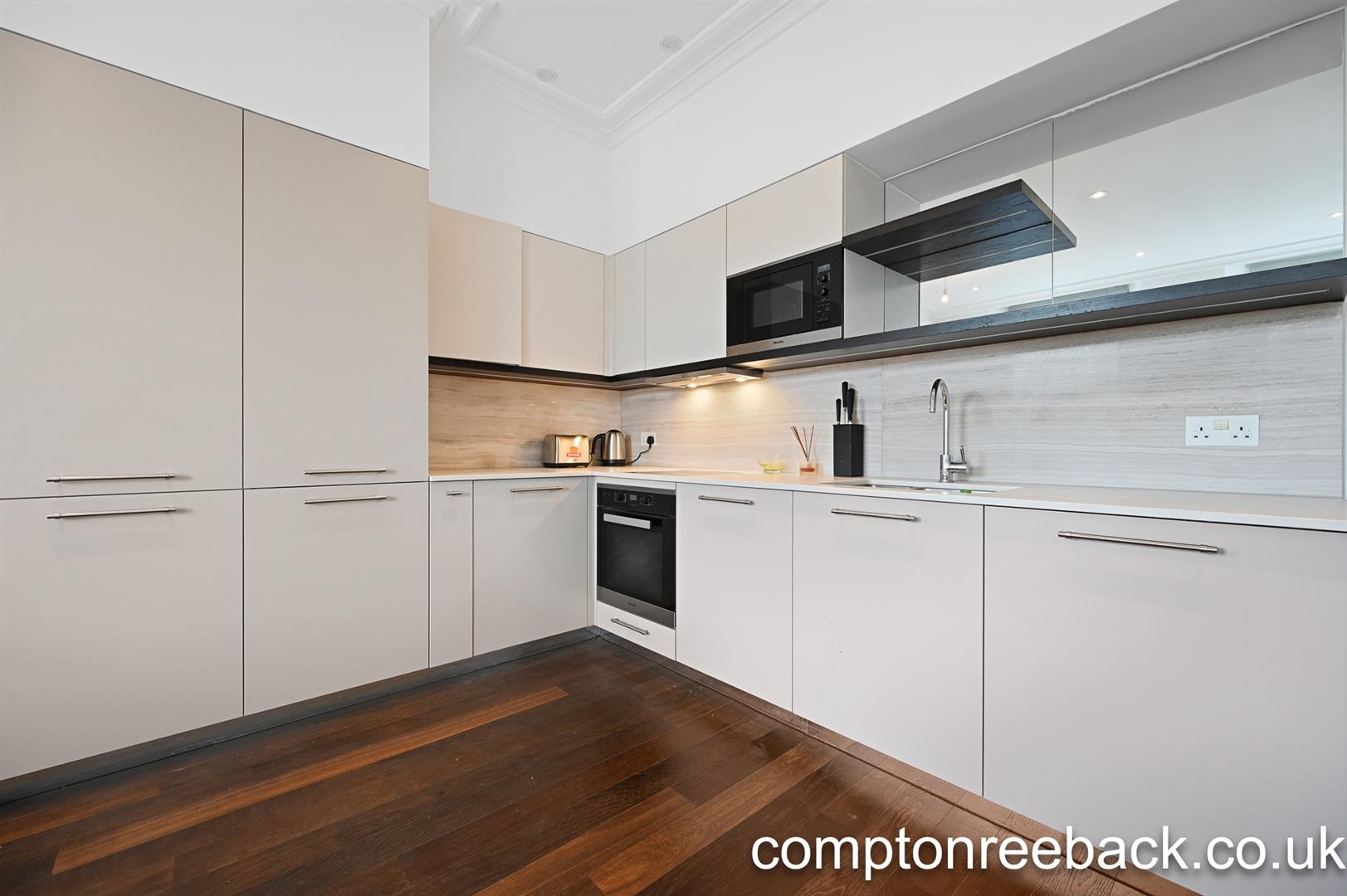 Flat Cuthbert Street in City of Westminster