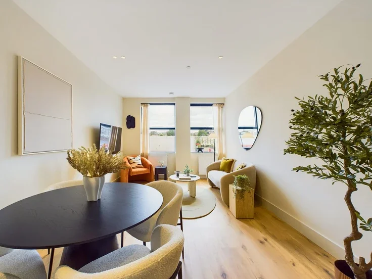 Flat St. Pancras Way in Greater London