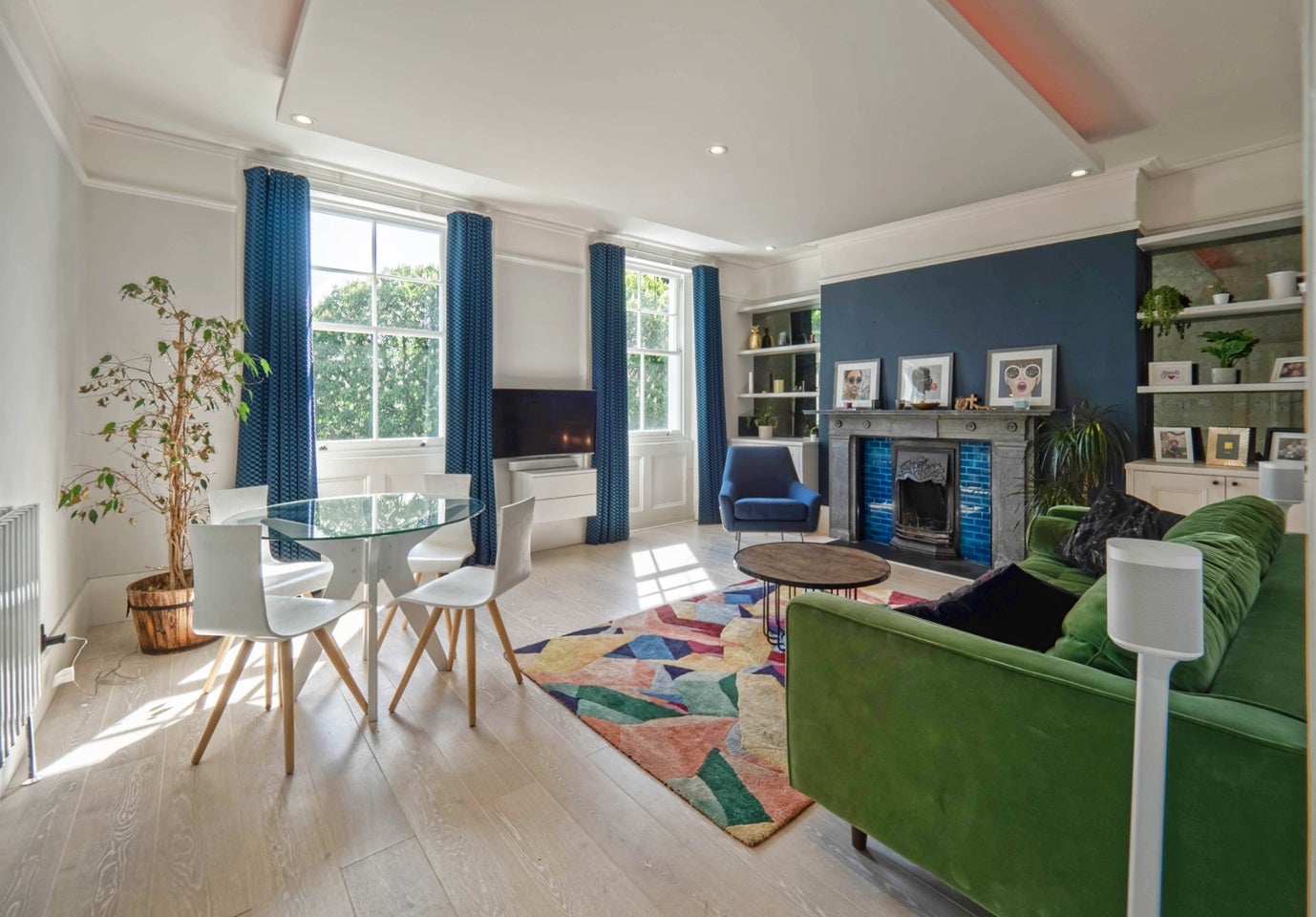 Flat Highbury Park in Greater London