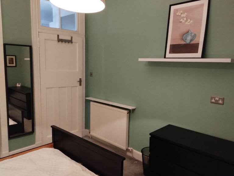 Flat Murchison in Glasgow