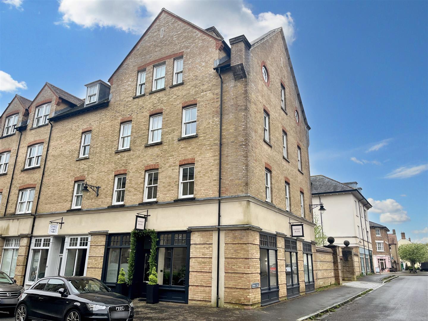 Flat Lower Blakemere Road in Dorchester