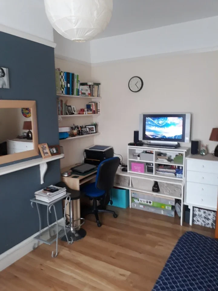 Flat Gloucester Road North in Filton