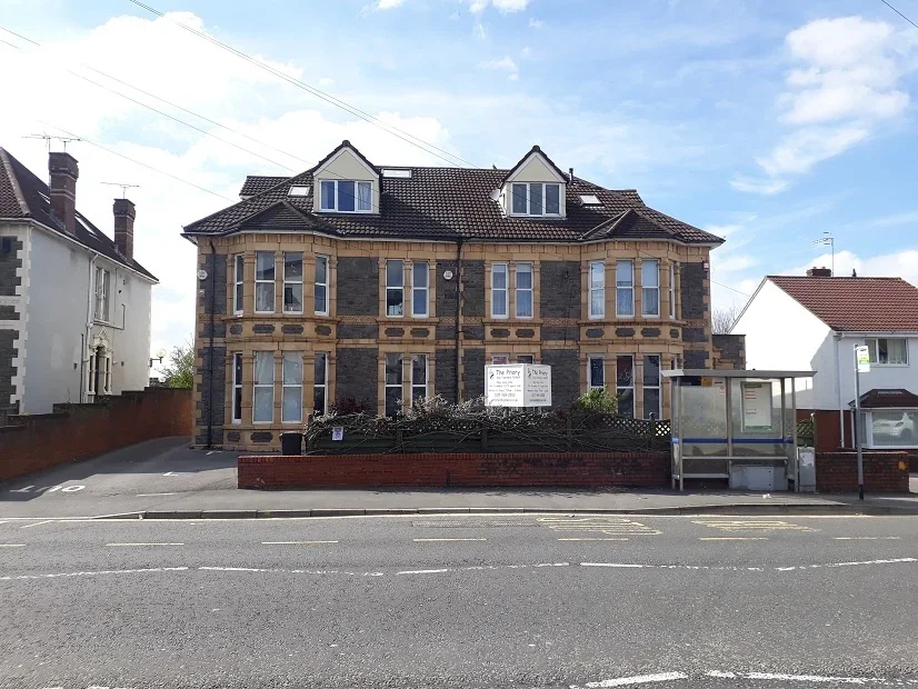 Flat Gloucester Road North in Filton