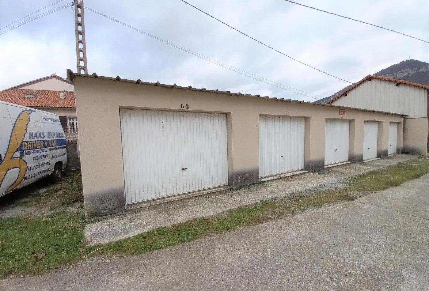 Flat Avenue Jean Jaurès in Millau