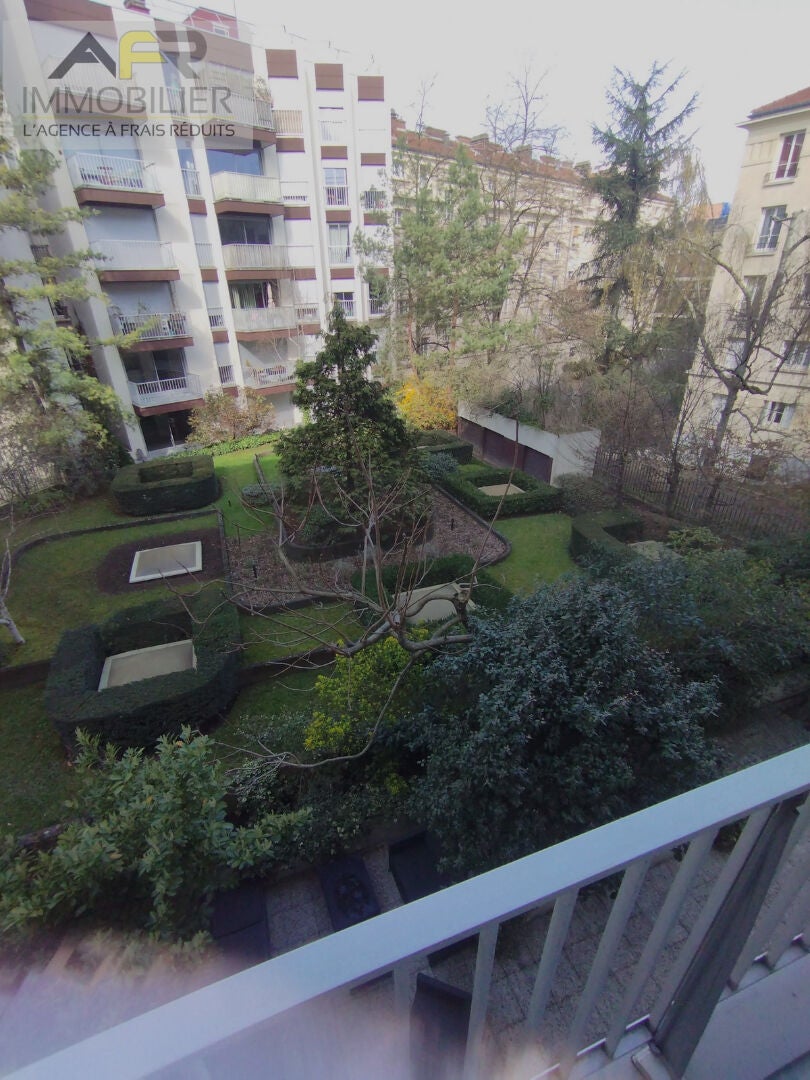 Appartement Rue Auguste Lançon à Paris