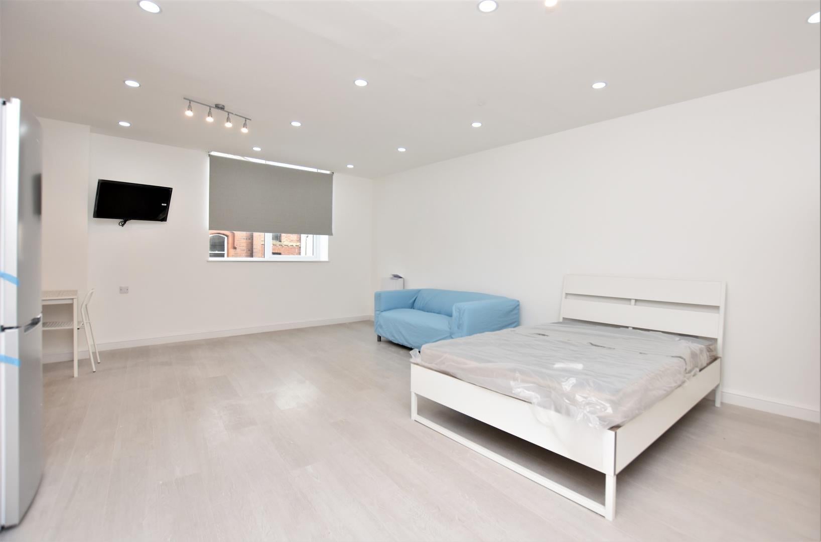 Flat Dalton Road in Barrow-in-Furness