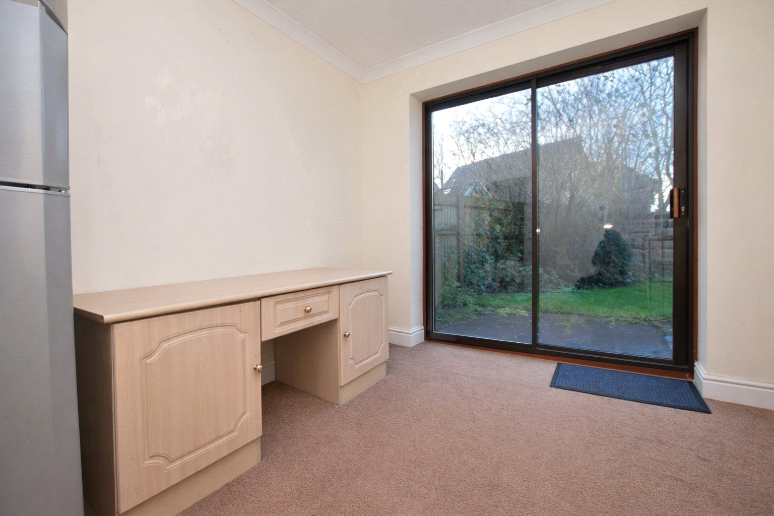 House Fairborne Way in Guildford