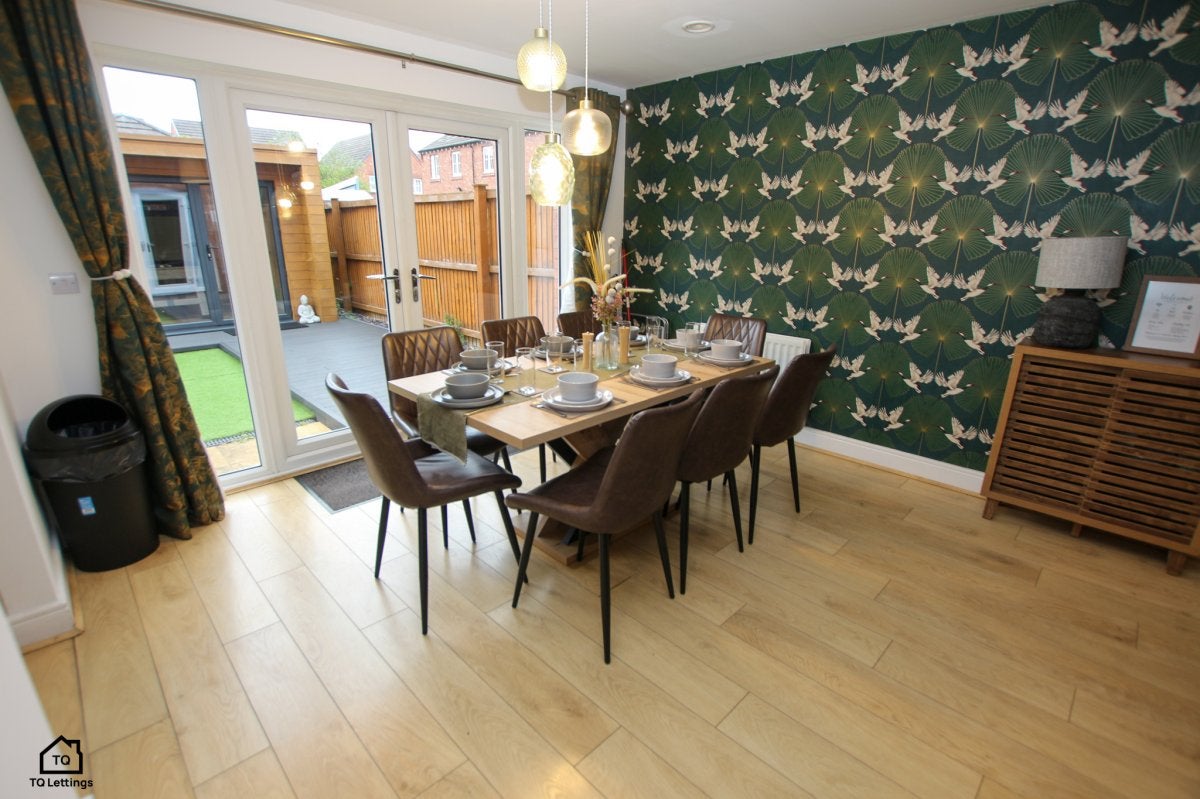 House Aylesbury Close in Trafford