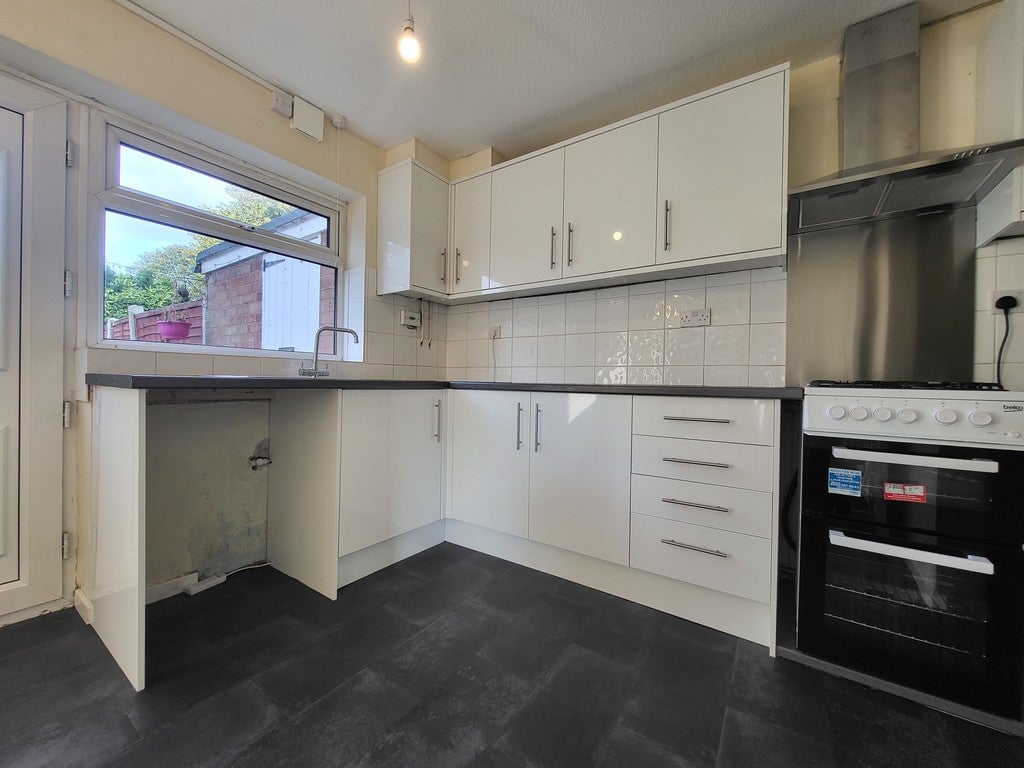 House Nailers Drive in Lichfield